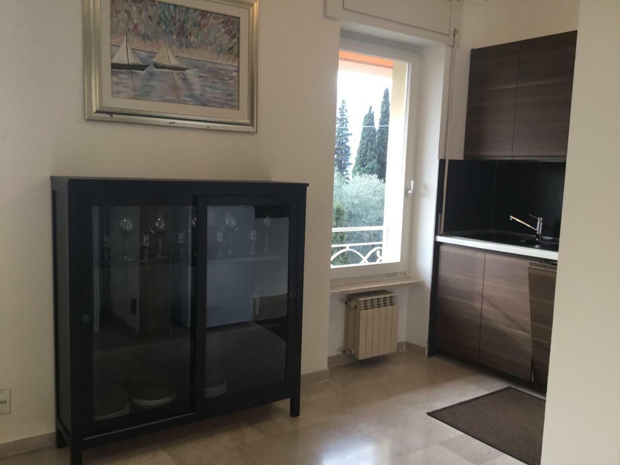 Casa Claudia Apartment Асенца ди Бренцоне Екстериор снимка